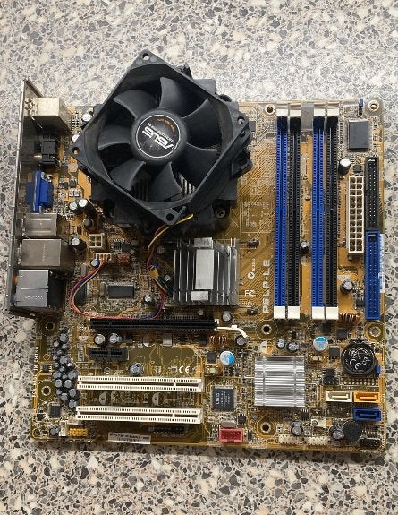 Asus (HP) P5LP-LE Moederbord met CPU, Computers en Software, Moederborden, Refurbished, DDR2, ATX, Intel