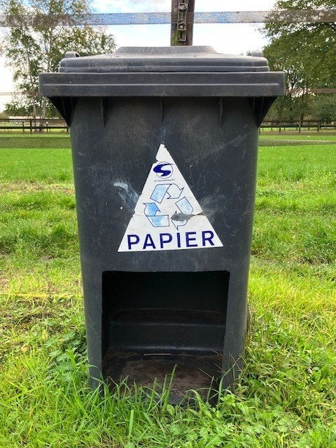 hooibak / hooiruif voor weide / slowfeeder, Opfok, 2 of 3 paarden of pony's