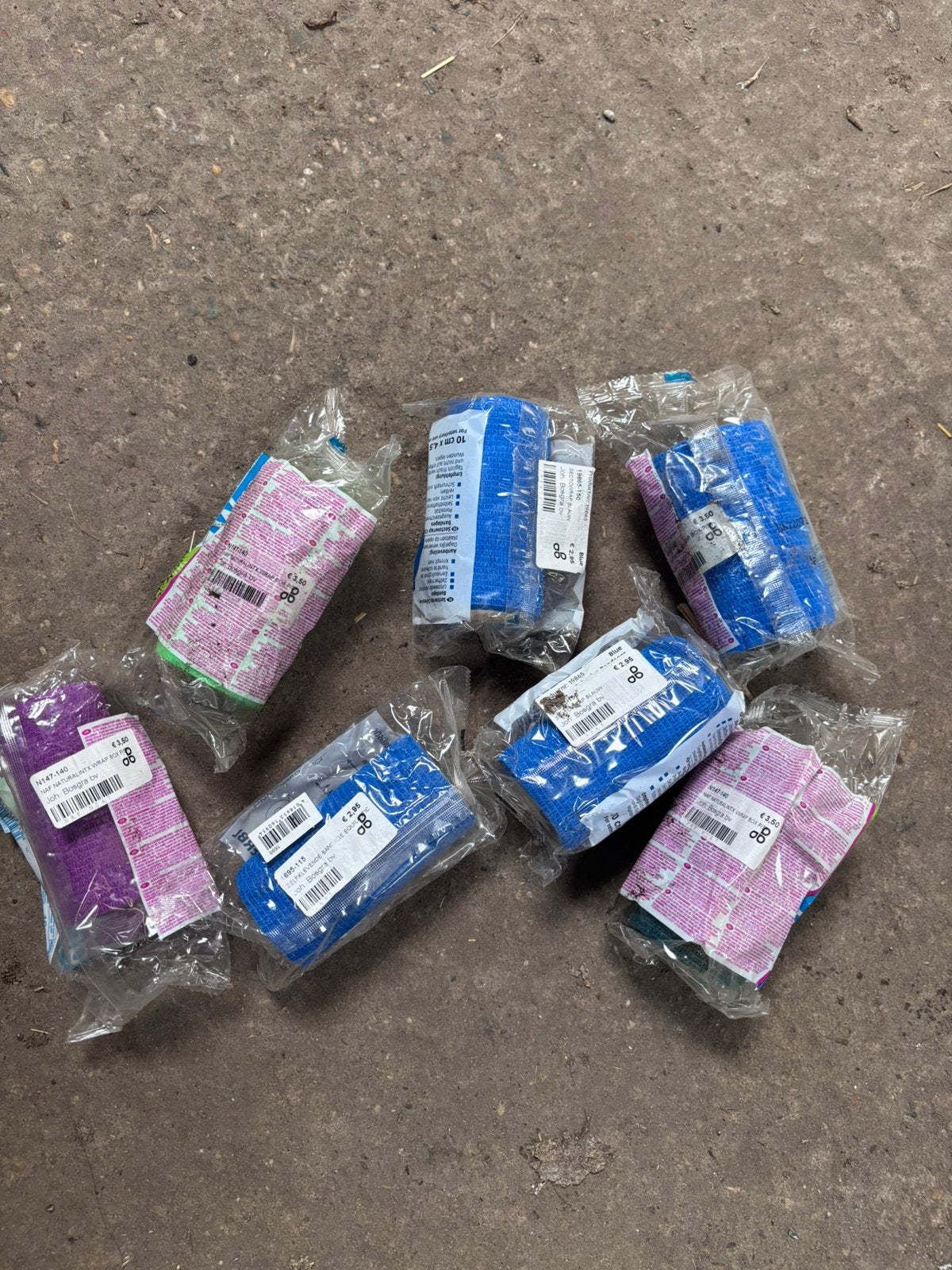 Zelfklevende bandage, Dieren en Toebehoren, Ophalen of Verzenden, Zo goed als nieuw