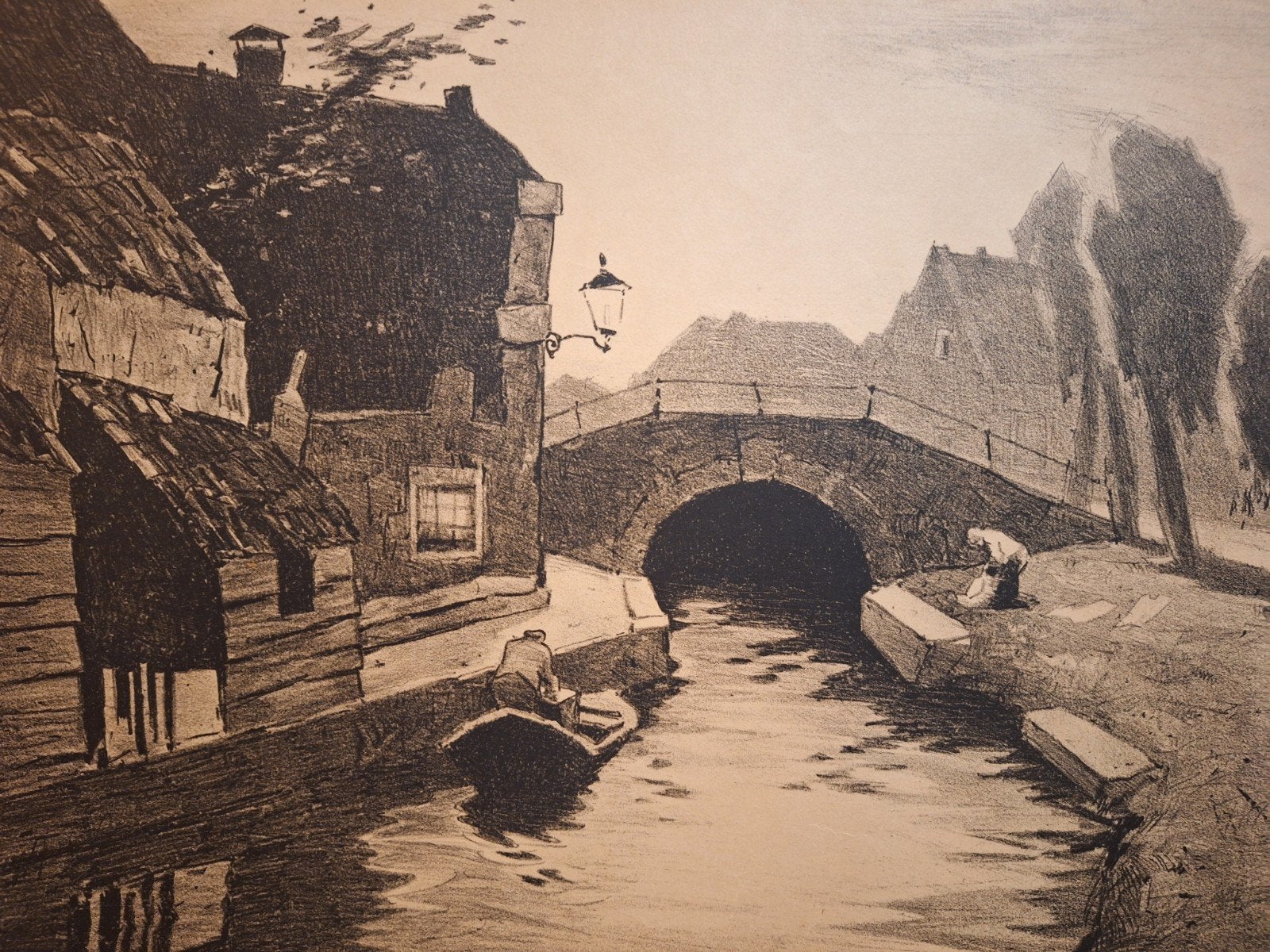 Lithografie 'Visser in Gracht' door Ype Wenning, Antiek en Kunst, Ophalen of Verzenden