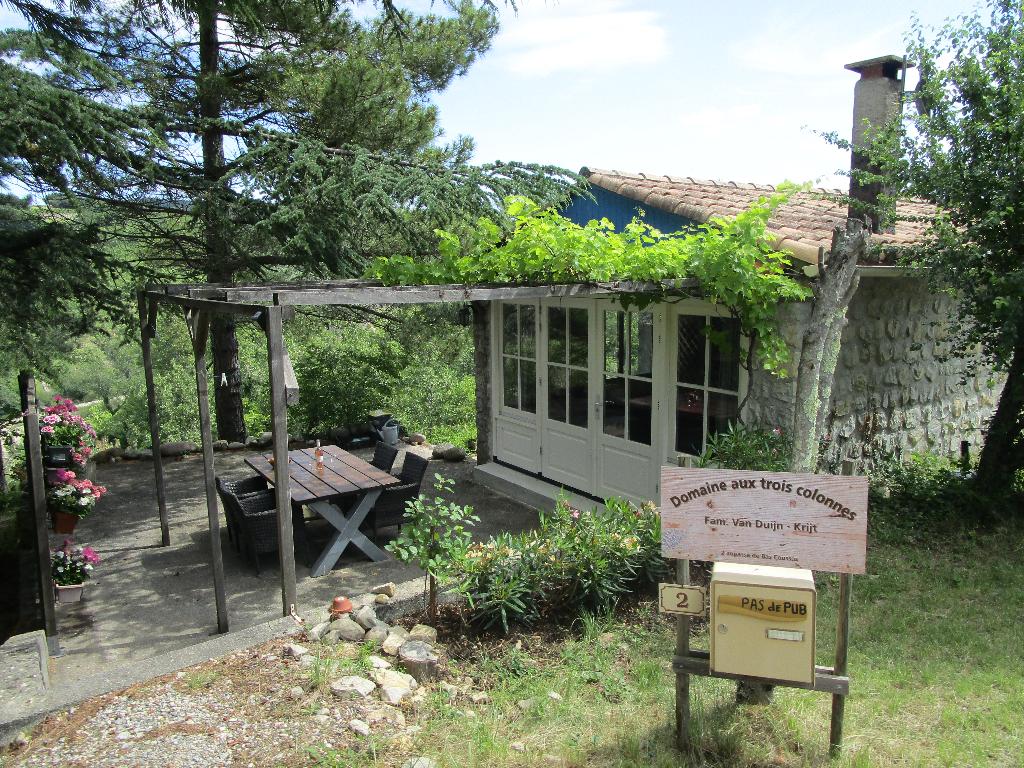 Vrijstaand vakantiehuisje in de Franse Ardèche, Ardèche of Auvergne, Wasmachine, Overige typen, In bergen of heuvels