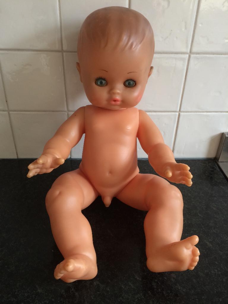 Furga pop jongen - 40 cm in goede staat, Ophalen of Verzenden, Zo goed als nieuw, Babypop