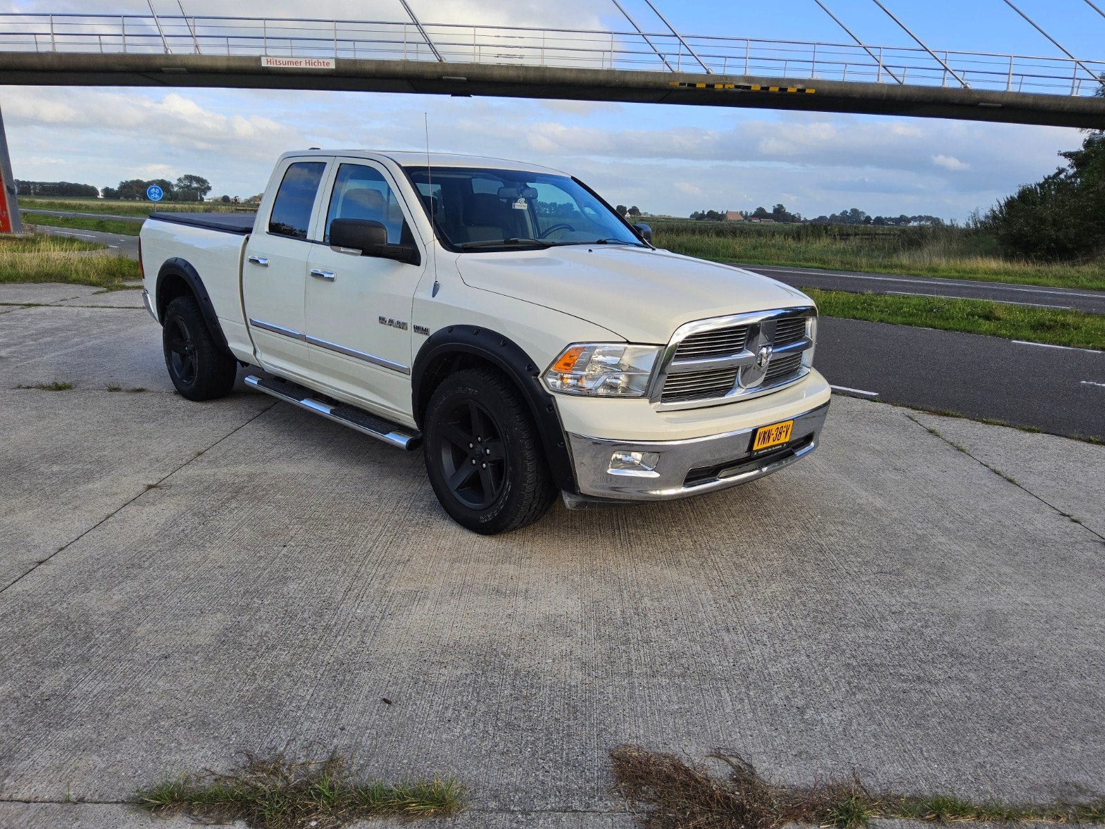 Dodge 2010, Auto's, Automaat, Stof, Beige, 5654 cc