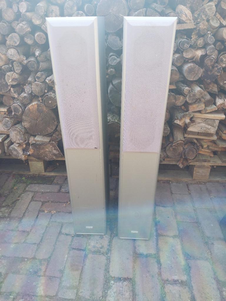 Magnat luidsprekers, Audio, Tv en Foto, Ophalen, Gebruikt, Front, Rear of Stereo speakers, Magnat