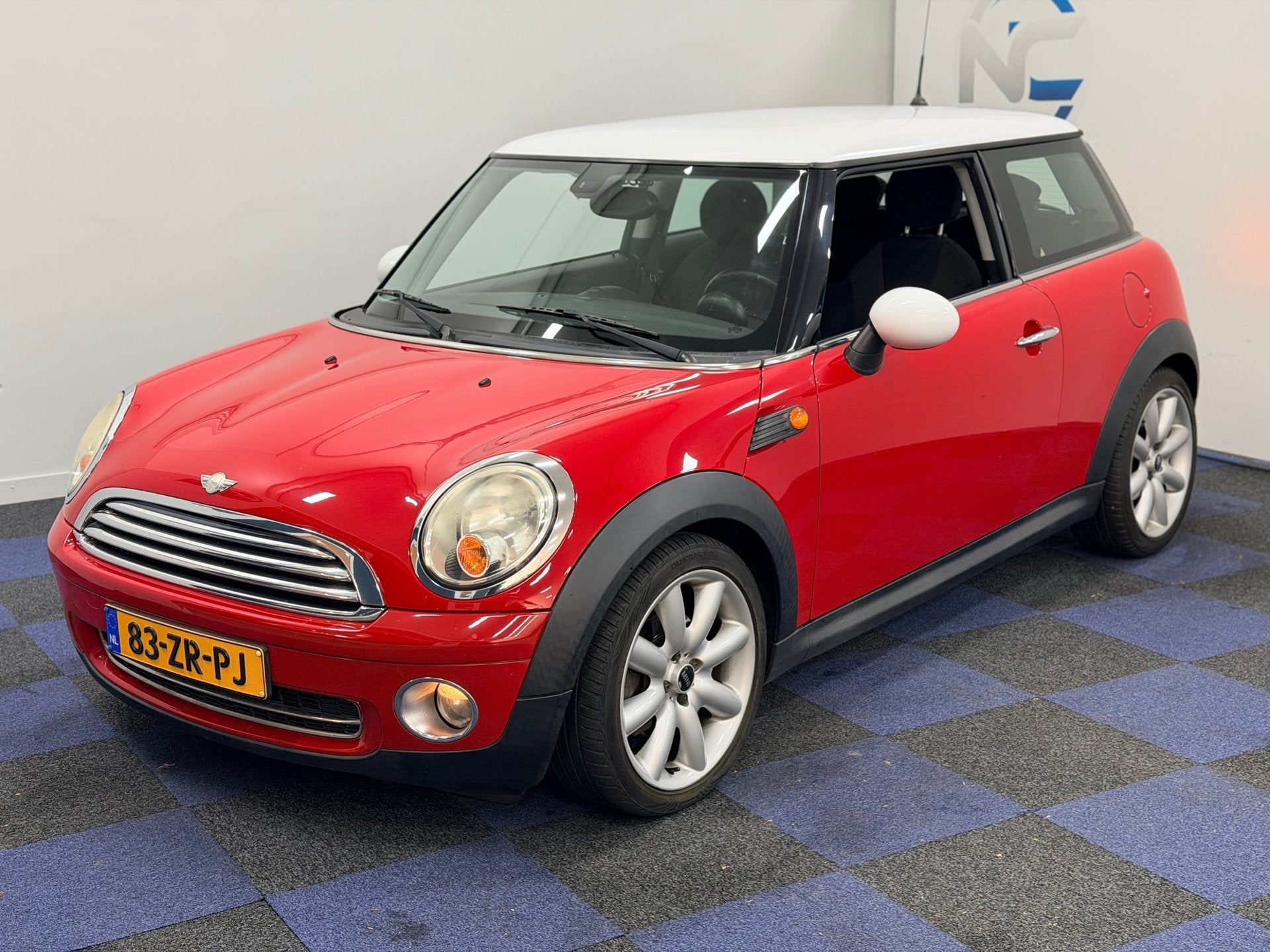 Mini 3-Deurs 1.4 One Pepper / AIRCO / RIJDT SCHAKELT GOED /, Voorwielaandrijving, Dealer onderhouden, Gebruikt, 4 stoelen
