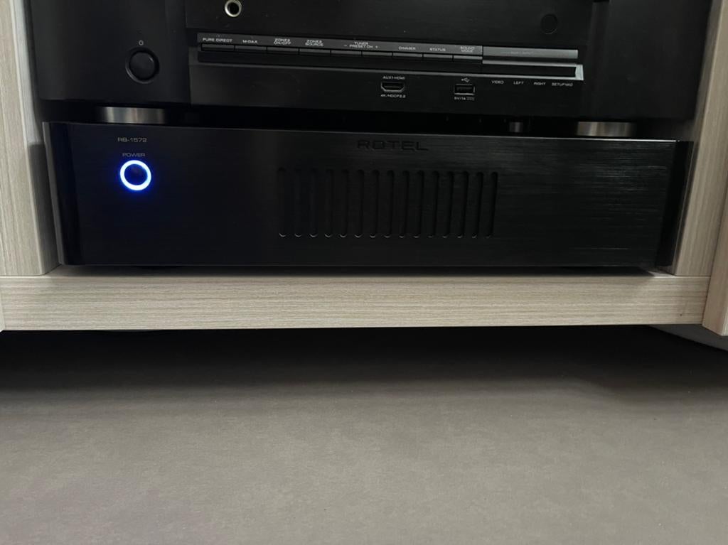 Rotel rb 1572, Ophalen of Verzenden, Zo goed als nieuw, 120 watt of meer, Overige merken