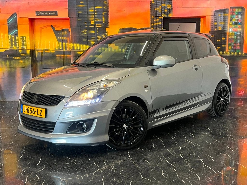 Suzuki Swift 1.2 Comfort EASSS Pano|Carplay|Stoelverwarming, Voorwielaandrijving, Gebruikt, 400 kg, Swift