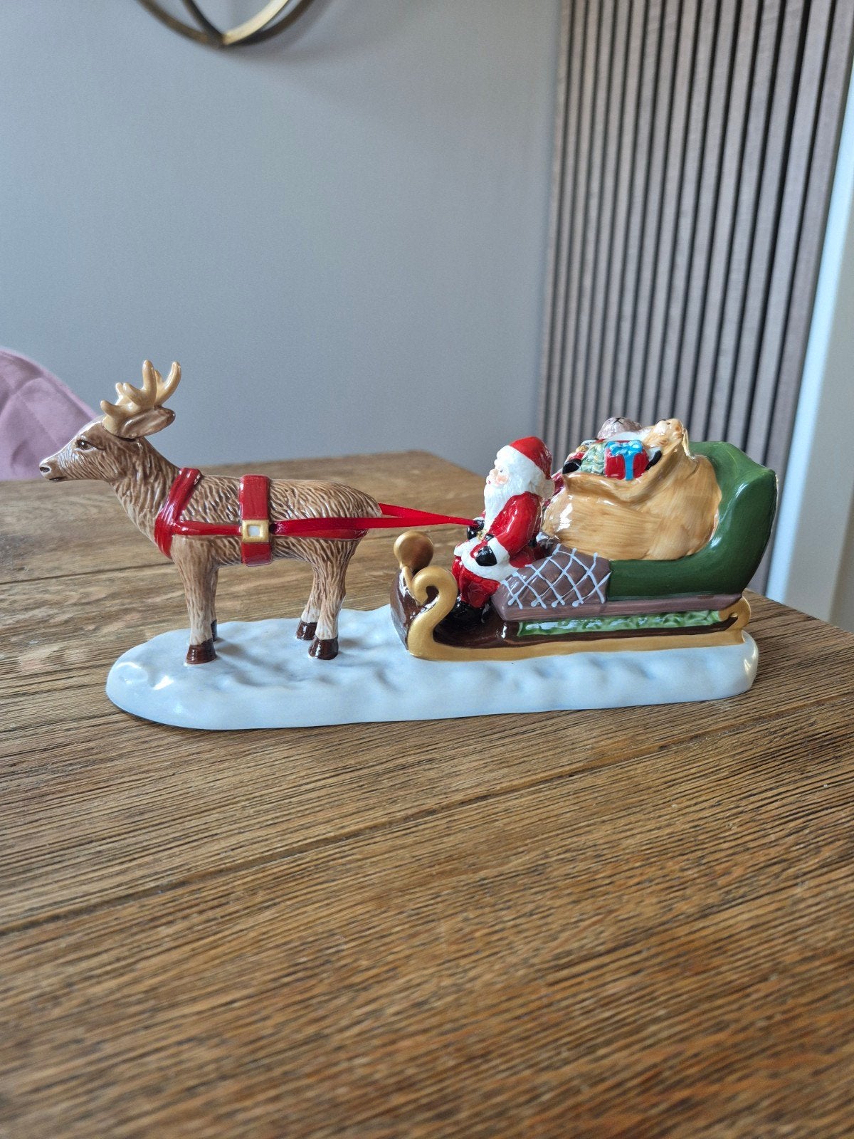 villeroy en boch nostalgic village kerstman op slee, Diversen, Ophalen of Verzenden