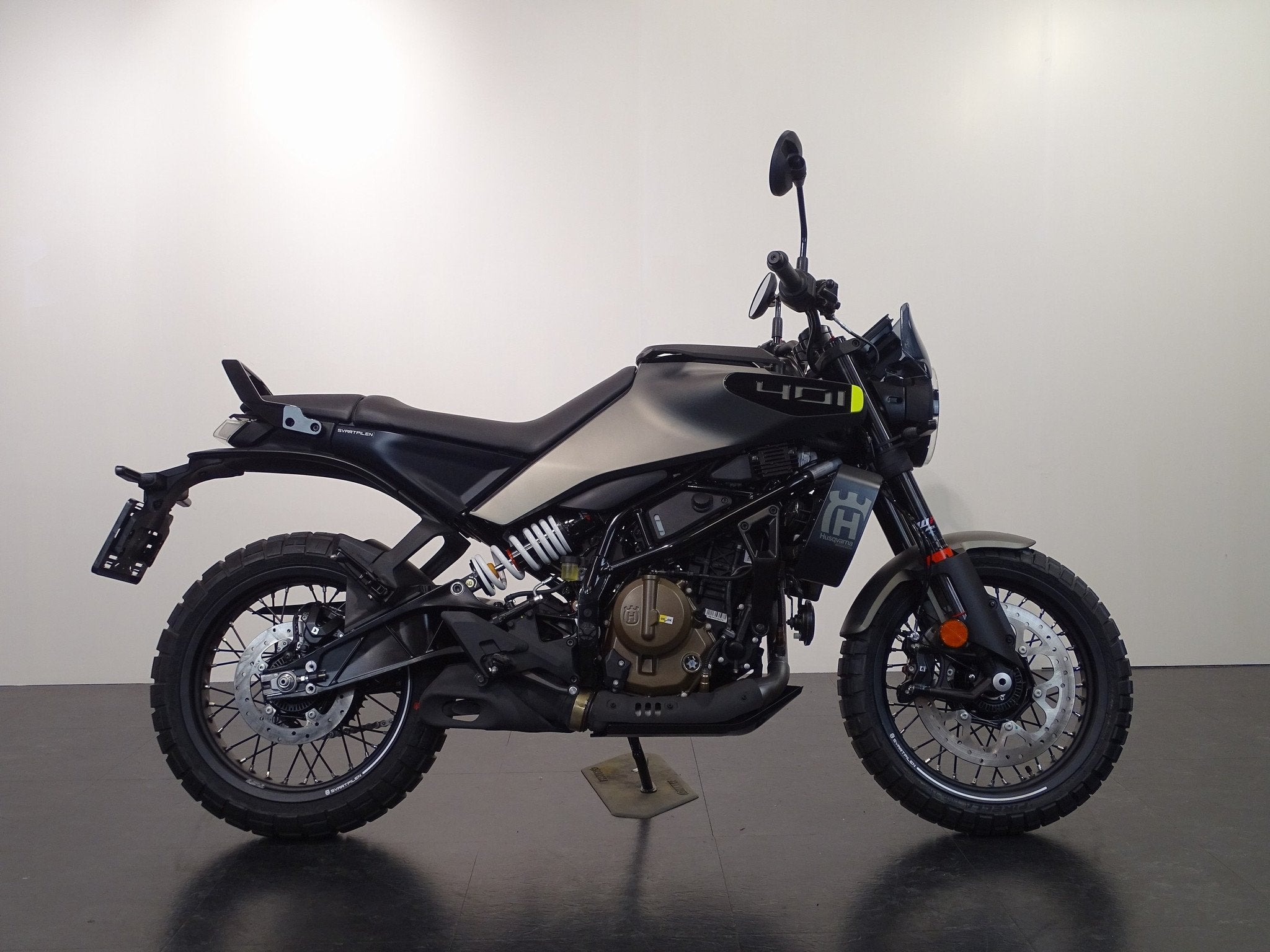 Husqvarna Svartpilen 401, Bedrijf, 12 t/m 35 kW, Naked bike