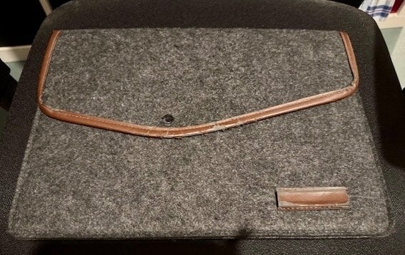 Laptoptas 13 inch - Zo goed als nieuw, Computers en Software, Ophalen of Verzenden, 13 inch, Zo goed als nieuw