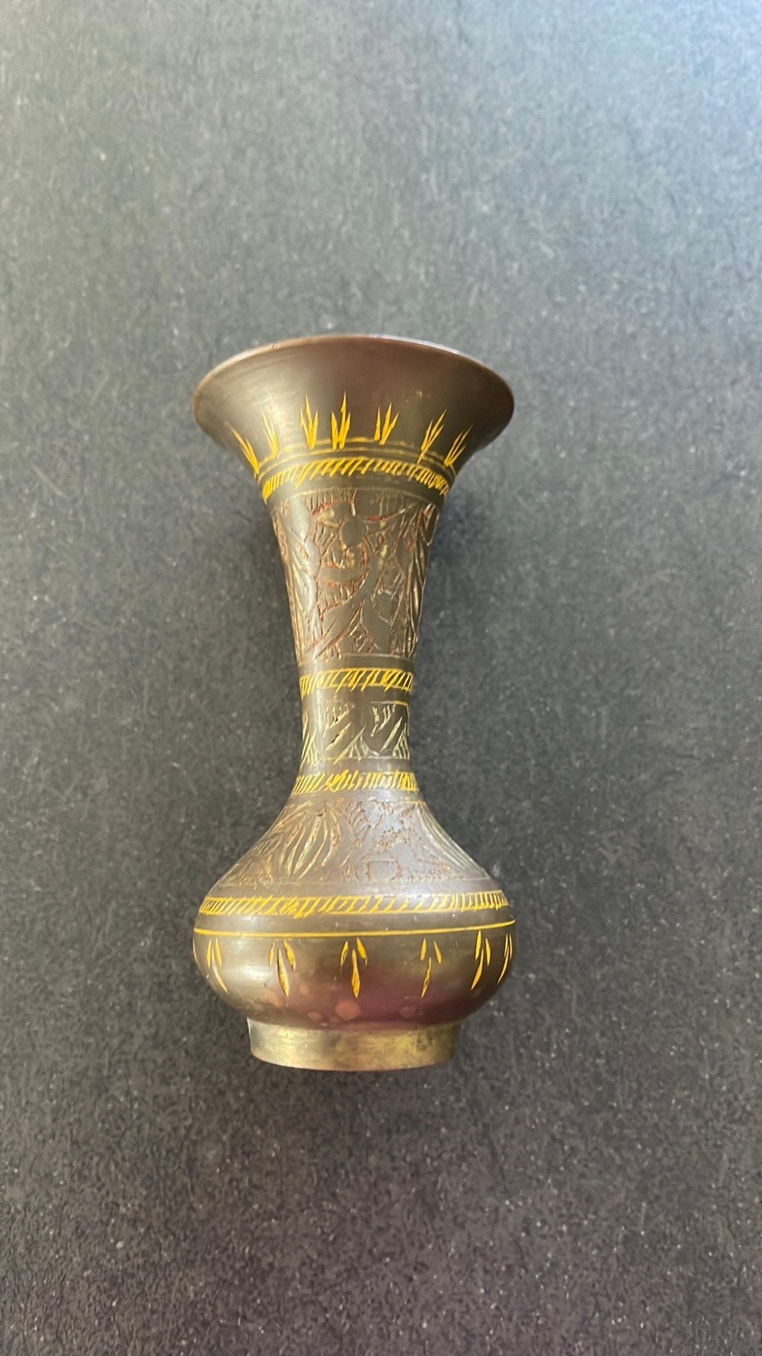 Vintage Indiaas messing vaasje–handgegraveerd jaren 60/70, Antiek en Kunst, Ophalen of Verzenden