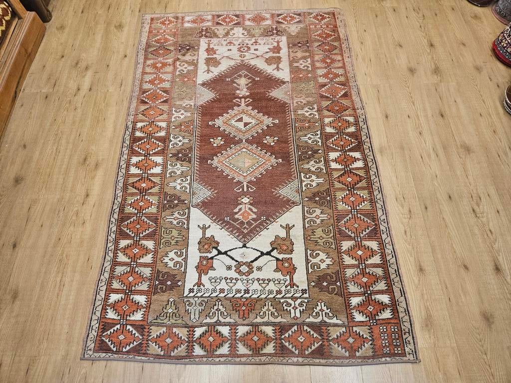Vintage handgeknoopt oosters tapijt milas 208x133, Info@SlatsAntiek.nl, Tweedehands, 100 tot 150 cm, Perzisch