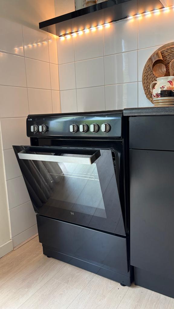 ETNA Inductie Fornuis 4 Kookzones met Oven, Ophalen, Gebruikt, 60 cm of meer, 4 kookzones