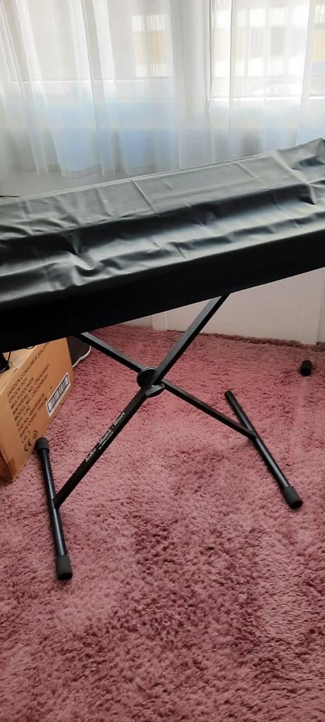 Casio CT-650 Keyboard met standaard - Vintage, Casio, Midi-aansluiting, Ophalen of Verzenden, 61 toetsen