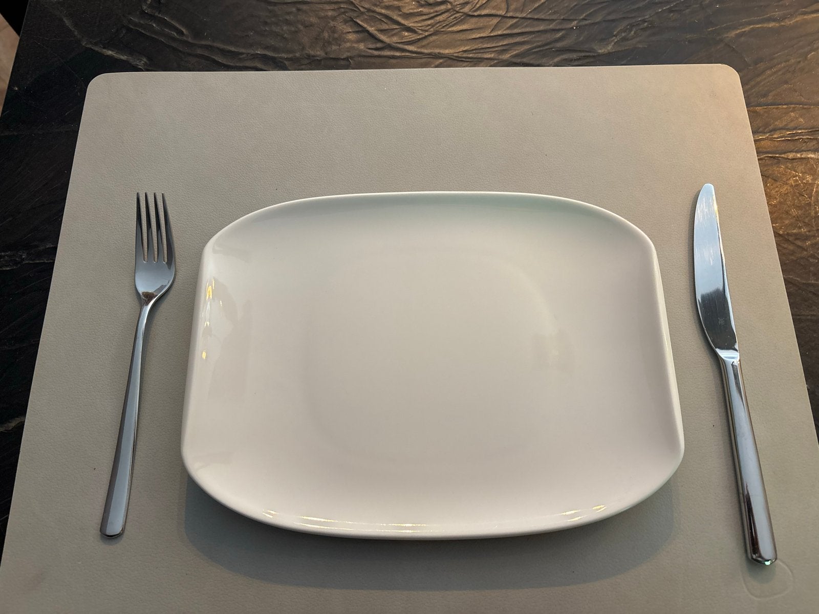 2 rechthoekige borden Villeroy & Boch Urban Nature, Villeroy & Boch, Ophalen of Verzenden, Zo goed als nieuw, Bord(en)