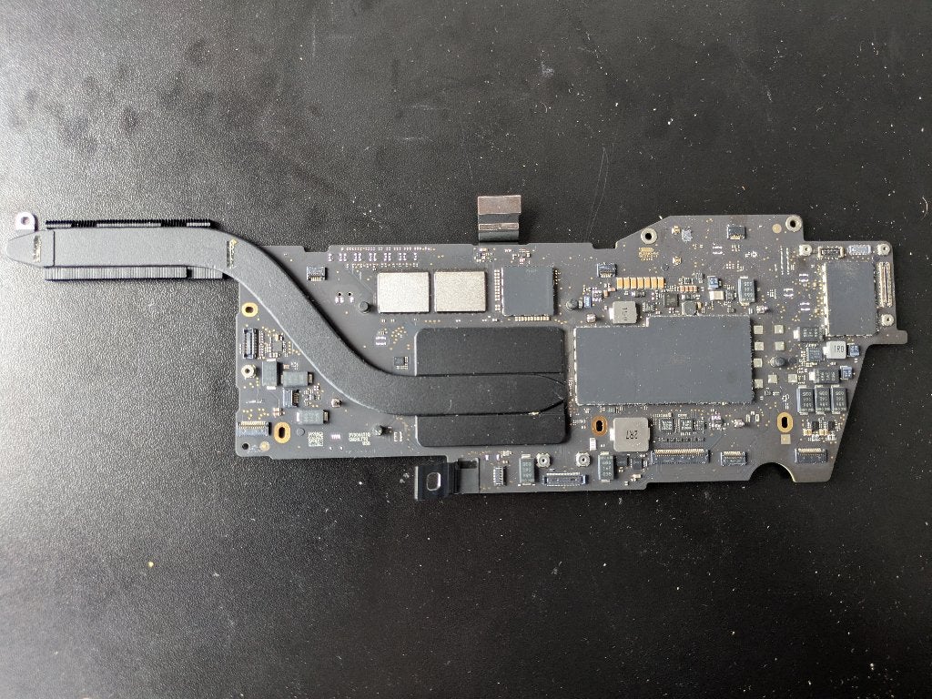 Foto 2 van Macbook Pro 13-inch M1 8GB/512GB (A2338) Logic Board