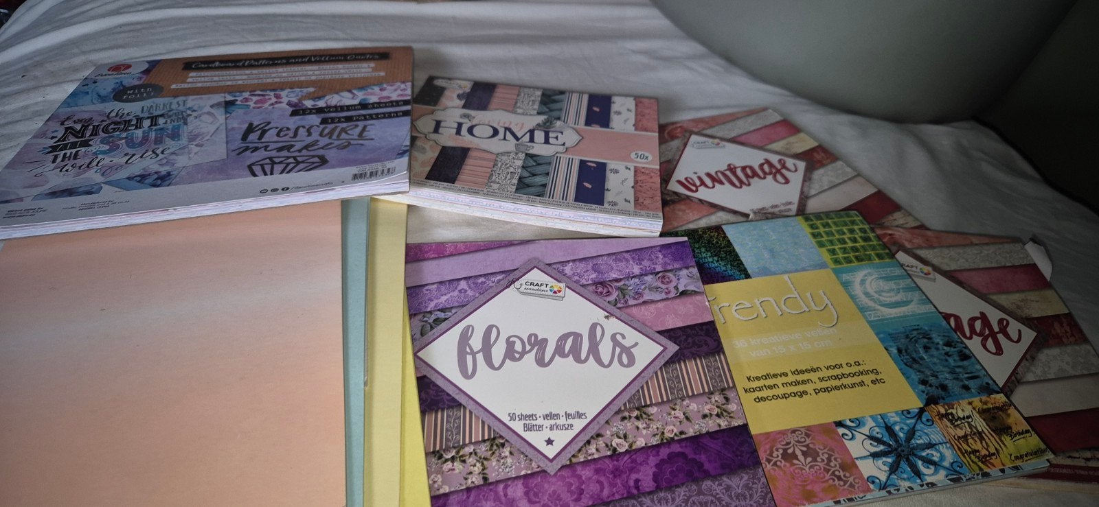 Diverse Scrapbook Papierpakketten - Nieuwstaat, Hobby en Vrije tijd, Ophalen of Verzenden, Zo goed als nieuw, Papier of Karton