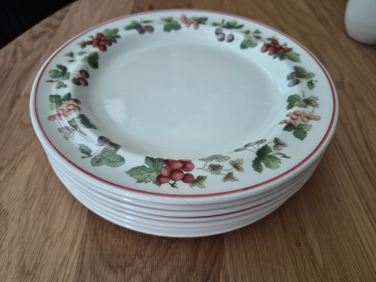 Wedgwood Provence 8 ontbijtborden, Ophalen of Verzenden