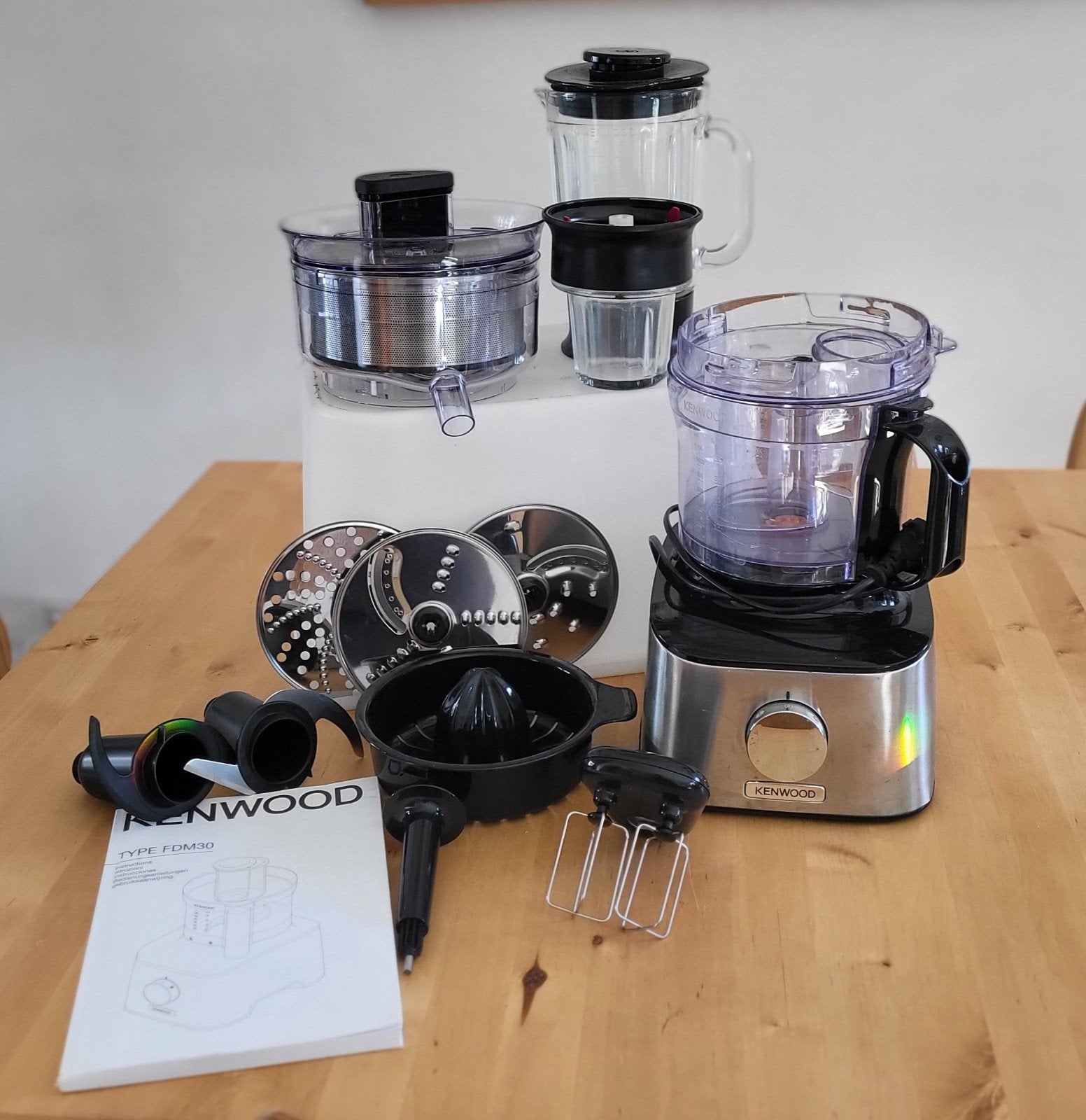 Kenwood FDM30 Multipro Compact Foodprocessor - Gloednieuw, 2 tot 3 liter, Ophalen, Nieuw, 3 snelheden of meer