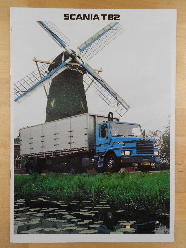 Scania T82 Brochure 1984 – T 82 Torpedo Neus, Ophalen of Verzenden, Zo goed als nieuw, Overige merken, Scania