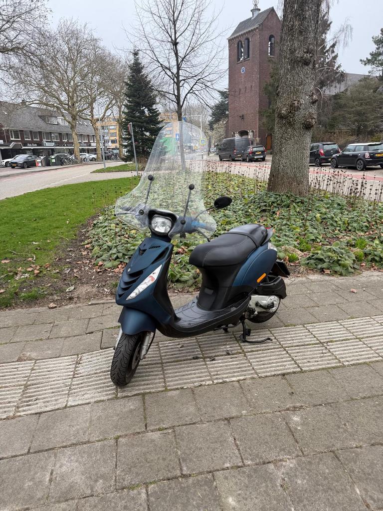 Zip 2017 (geel kenteken gekeurd), Ophalen of Verzenden, Zo goed als nieuw, Benzine, Piaggio