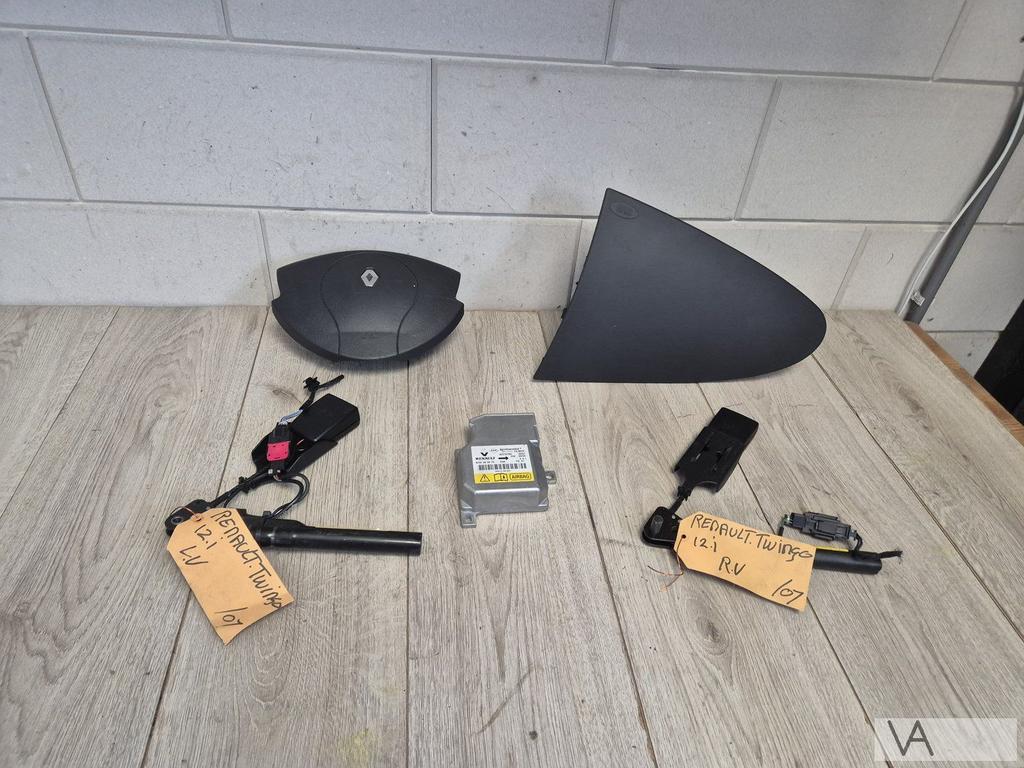 Renault Twingo 2 2007 - 2012 airbag set met spanner €100, Auto-onderdelen, Dashboard en Schakelaars, Renault, Gebruikt, Ophalen of Verzenden