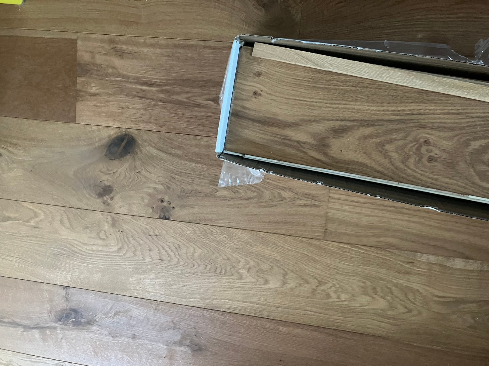 Restpartij Europese eiken vloer – 2,89 m² – naturel geolied, Ophalen, Zo goed als nieuw, Bruin