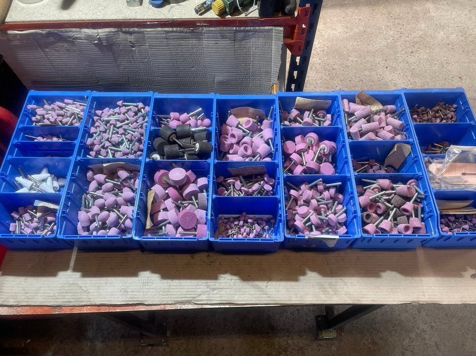 Grote partij nieuwe keramische slijpstiften, Doe-het-zelf en Verbouw, Gereedschap | Slijpmachines, Ophalen, Nieuw, Minder dan 700 watt