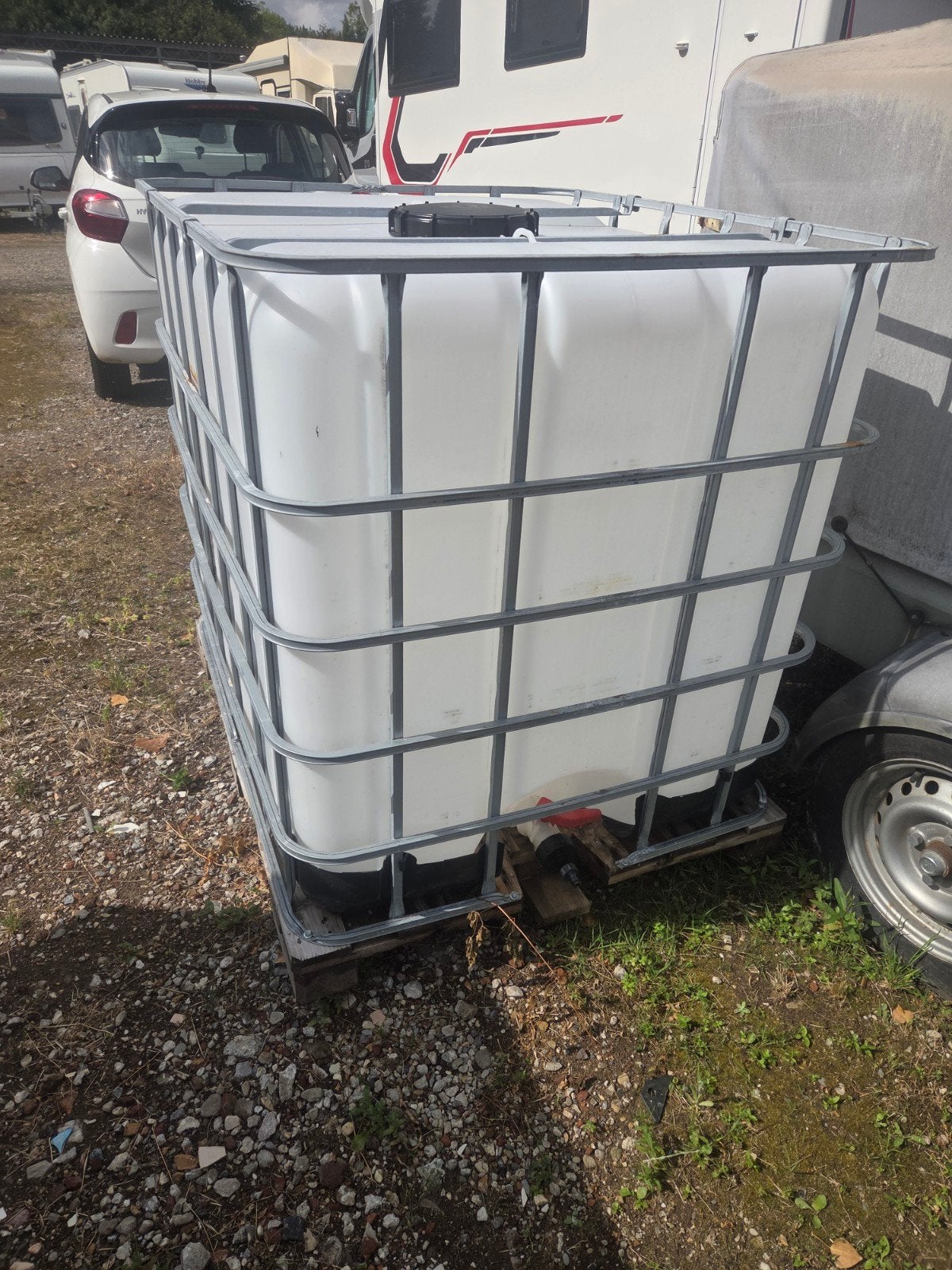 watertank 1000 liter, Ophalen, Kunststof, Met kraantje, 150 liter of meer