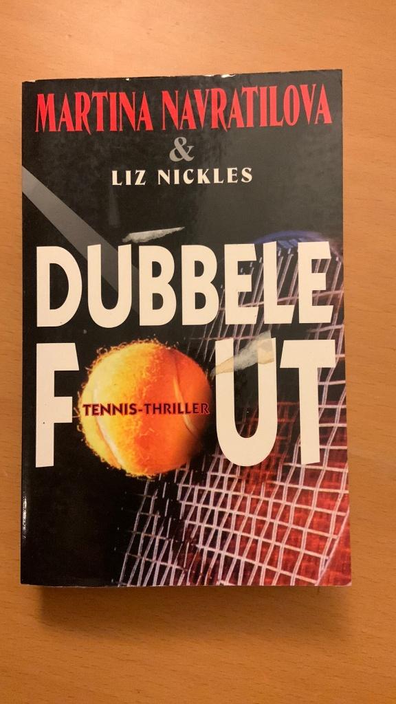 Martina Navratilova-Liz Nickles - Dubbele fout, Ophalen of Verzenden, Zo goed als nieuw