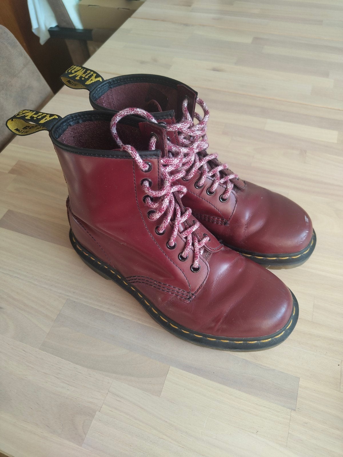 Dr. Martens, Kleding | Dames, Lage of Enkellaarzen, Ophalen of Verzenden, Rood, Dr. Martens