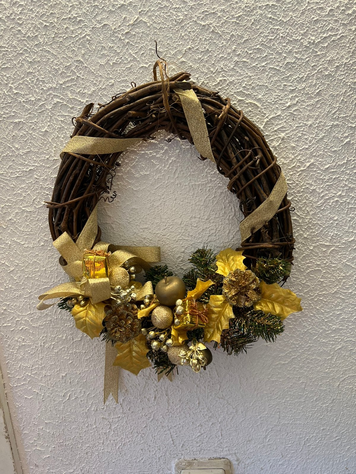 Kerst krans voor aan het muur., Ophalen, Zo goed als nieuw