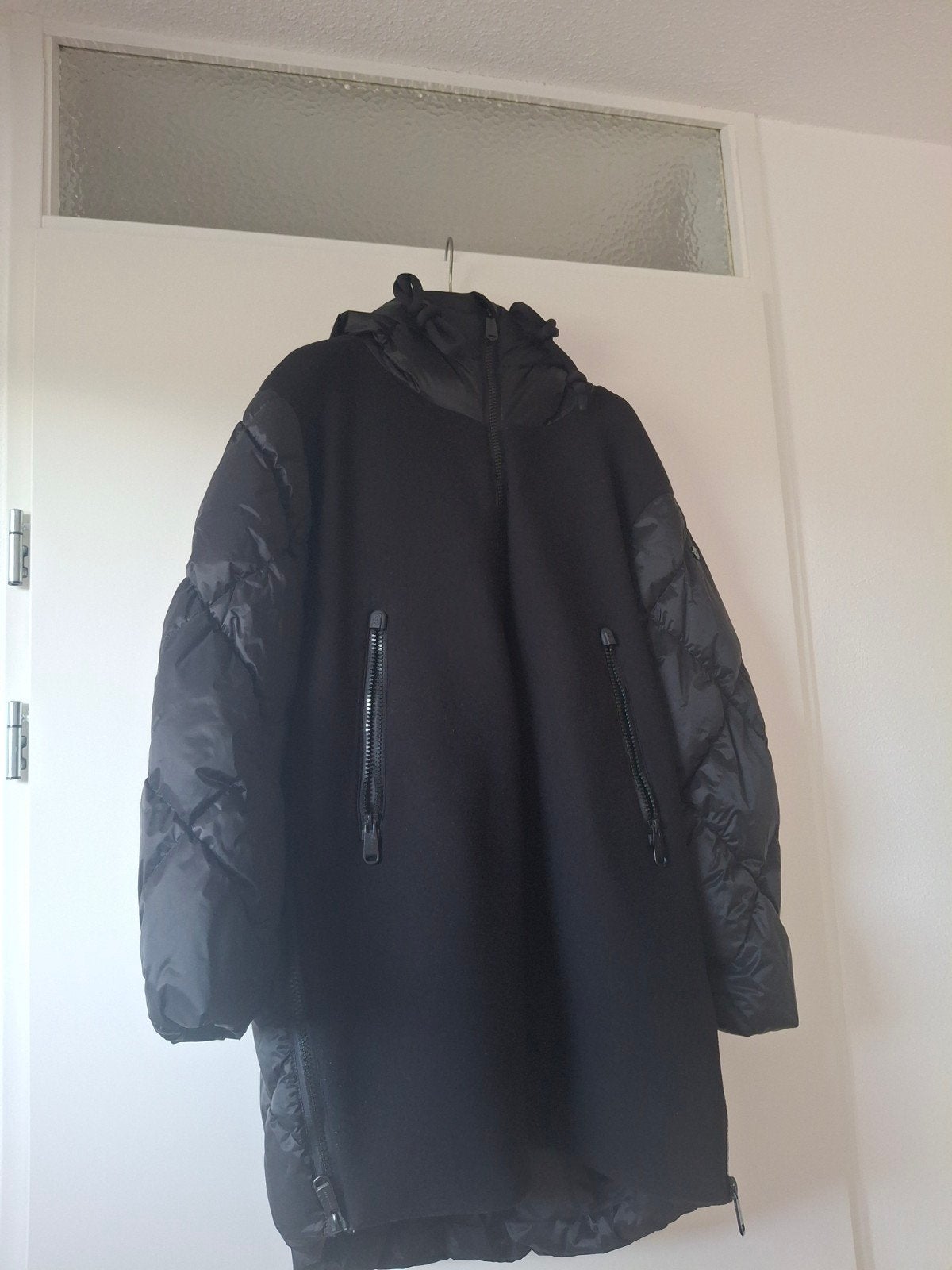 Goldbergh Luxury Sports winterjas maat 36, Zwart, Ophalen of Verzenden, Zo goed als nieuw, Maat 36 (S)