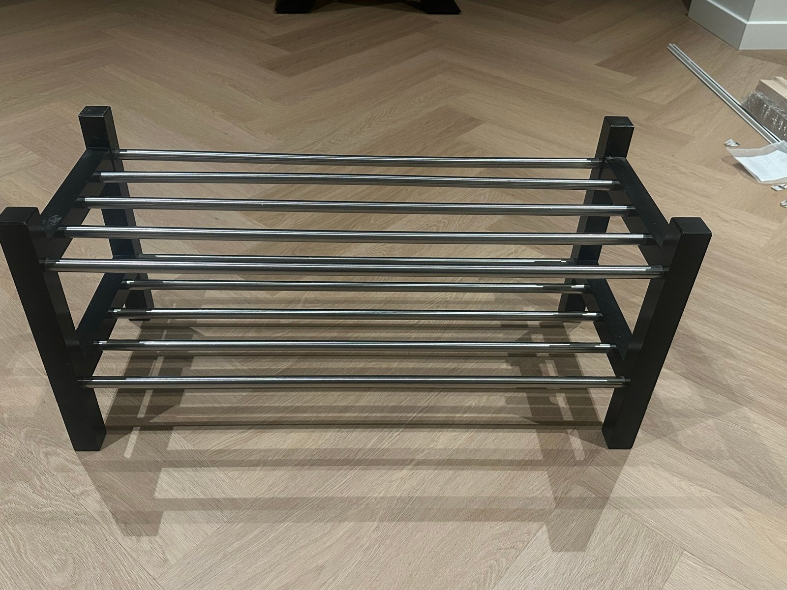 IKEA TJUSIG Schoenenrek - Zwart met RVS stangen, Ophalen, Gebruikt