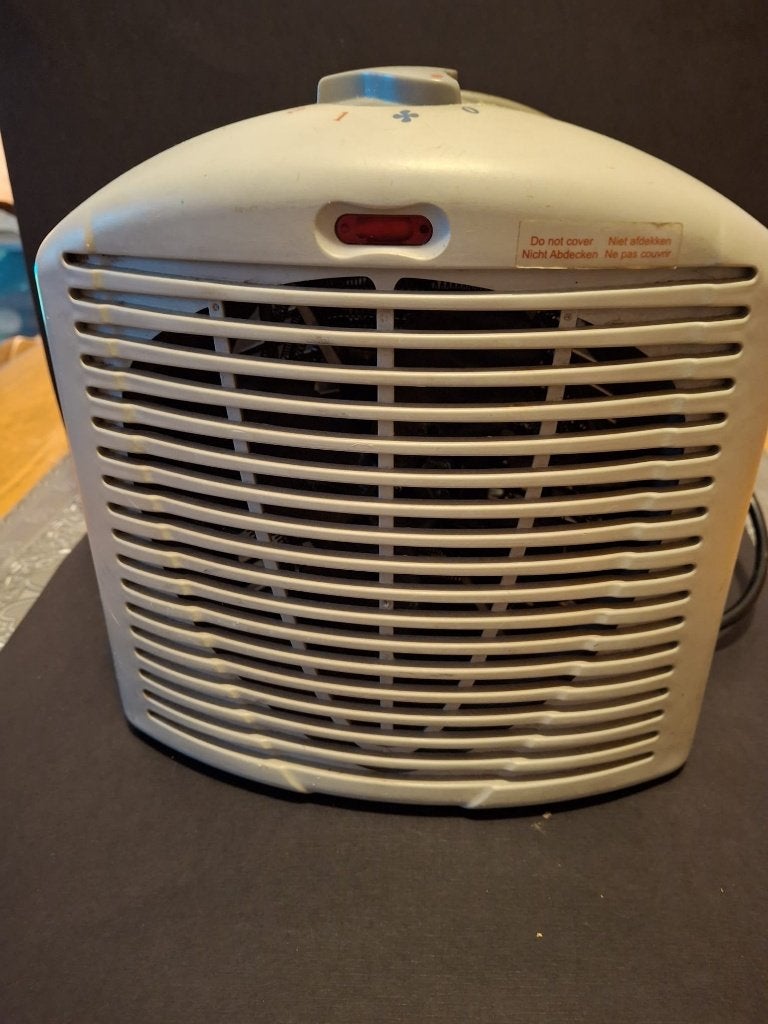 Elro ventilator kachel 2000 Watt, 30 tot 80 cm, Gebruikt, Kachel, Minder dan 60 cm