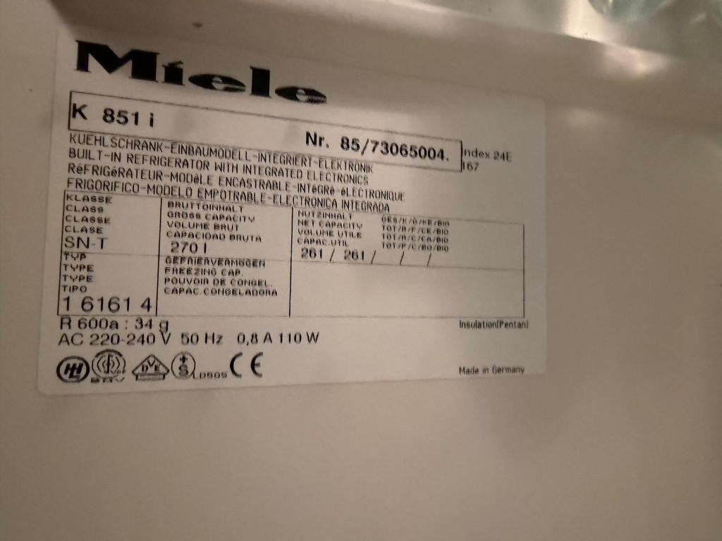 Miele inbouwkoelkast, Witgoed en Apparatuur, Koelkasten en IJskasten, Ophalen, 120 tot 140 cm, 200 liter of meer, Zonder vriesvak