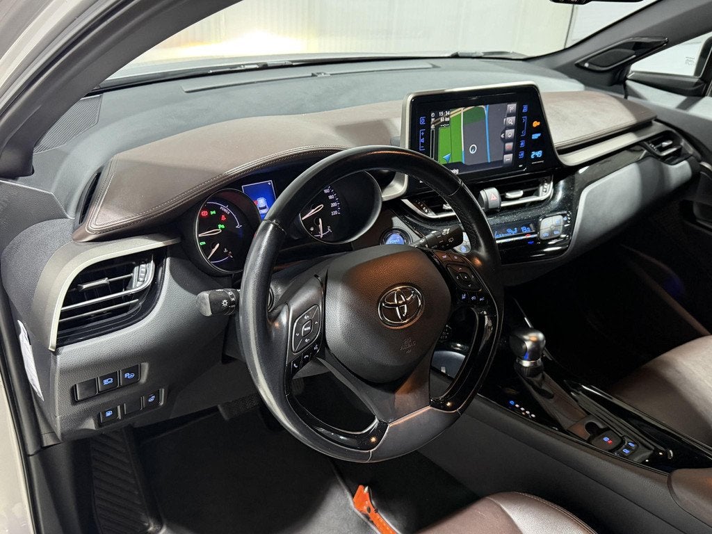 Toyota C-HR 1.8 Hybrid Premium, Auto's, Euro 6, 4 cilinders, Leder en Stof, 122 pk