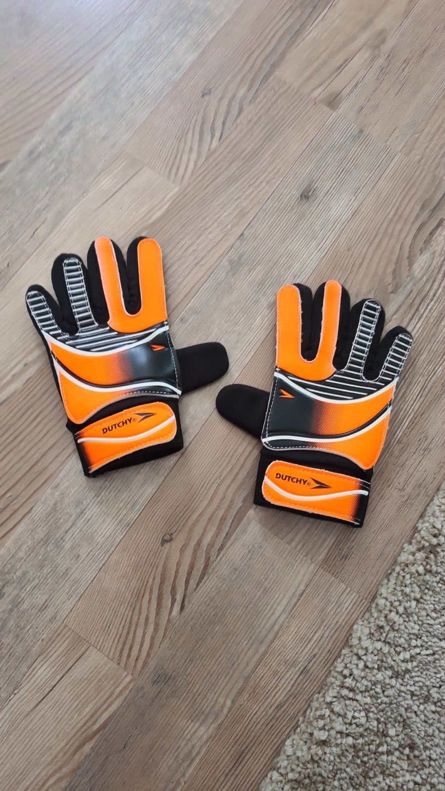 KEEPERS HANDSCHOENEN, Ophalen, Nieuw, Buitenlandse clubs