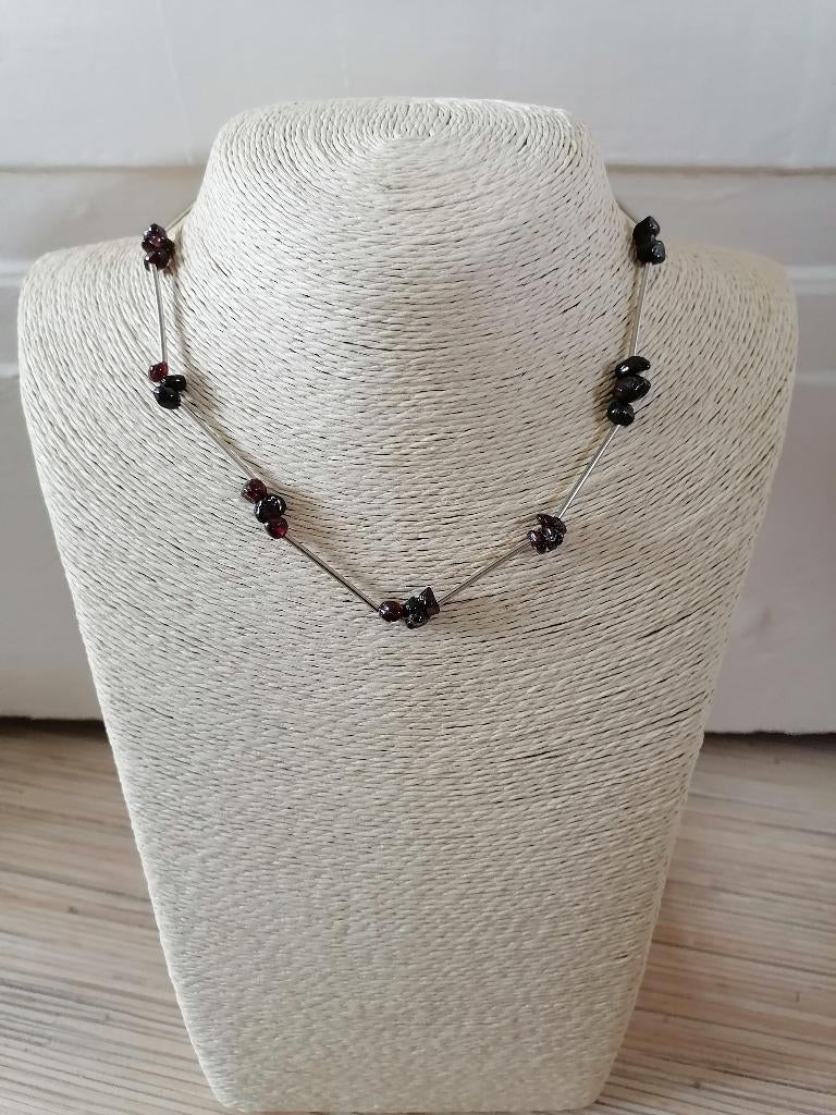 Nieuwe zelfgemaakte ketting met metaal/granaat natuursteen, Nieuw, Ophalen of Verzenden, Steen of Mineraal, Met edelsteen