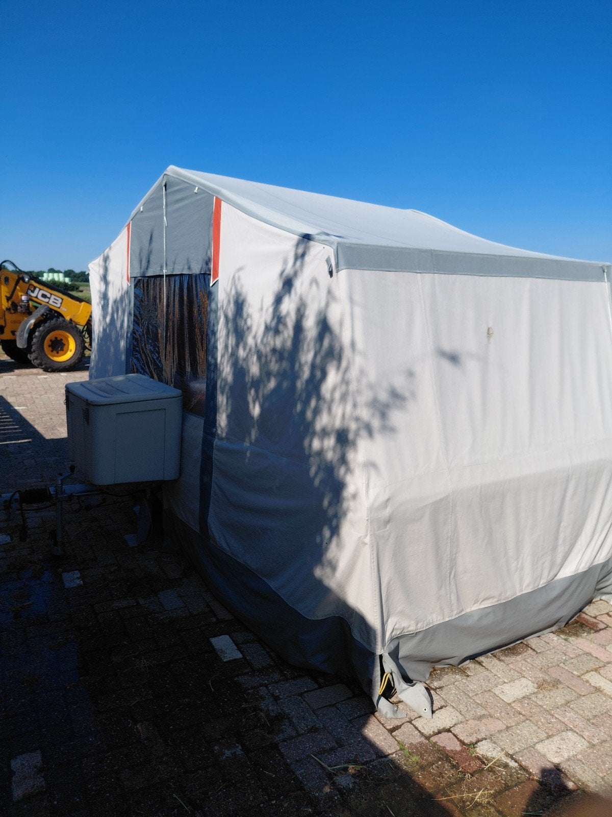 Ruime vouwwagen - Ideaal voor (Woodstock)festivals, Ophalen, Gebruikt, Tot en met 4