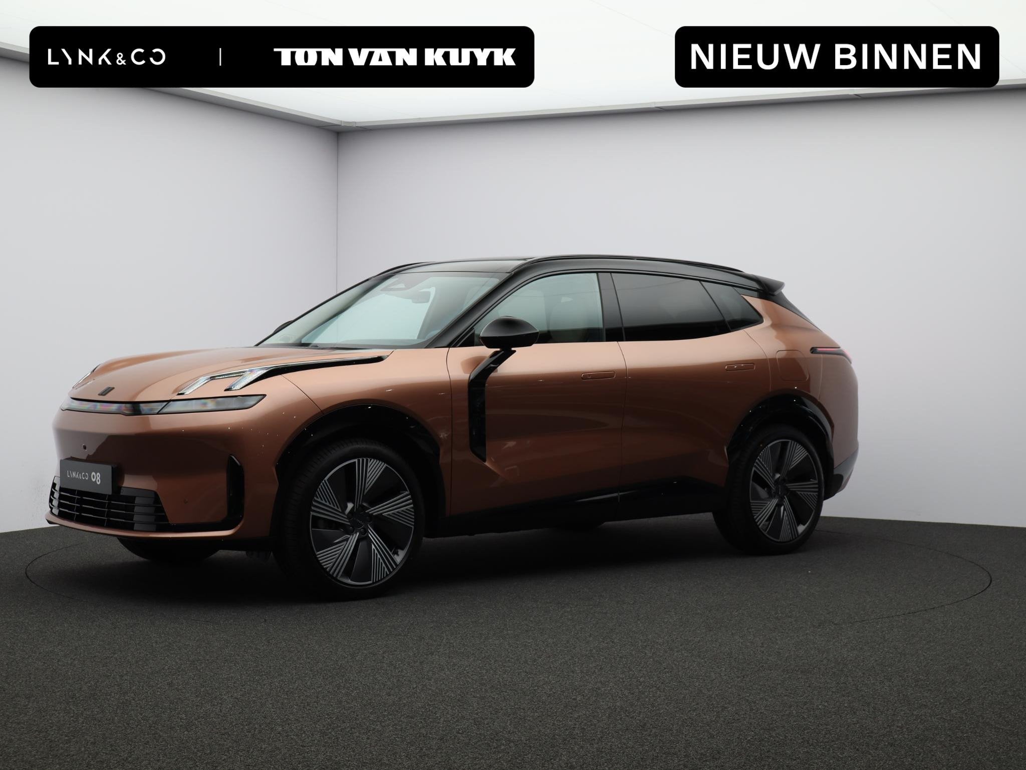 Lynk & Co 08 1.5 More / Panoramadak / 360 Camera / Harman Ka, Euro 6, Plug-in hybride, Bedrijf, Nieuw