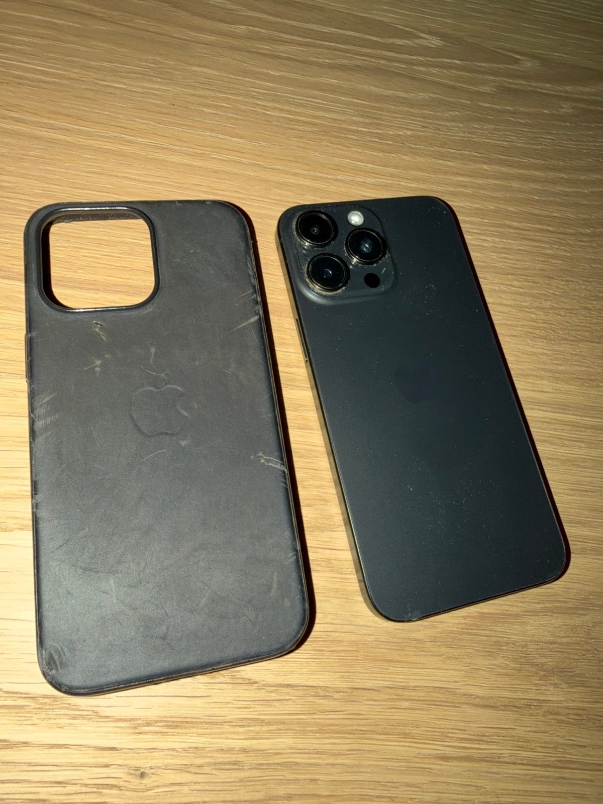 iPhone 15 Pro Max 256 GB - Scherm Stuk - Origineel Hoesje, IPhone 15 Pro Max, Ophalen of Verzenden, Zonder simlock, Niet werkend