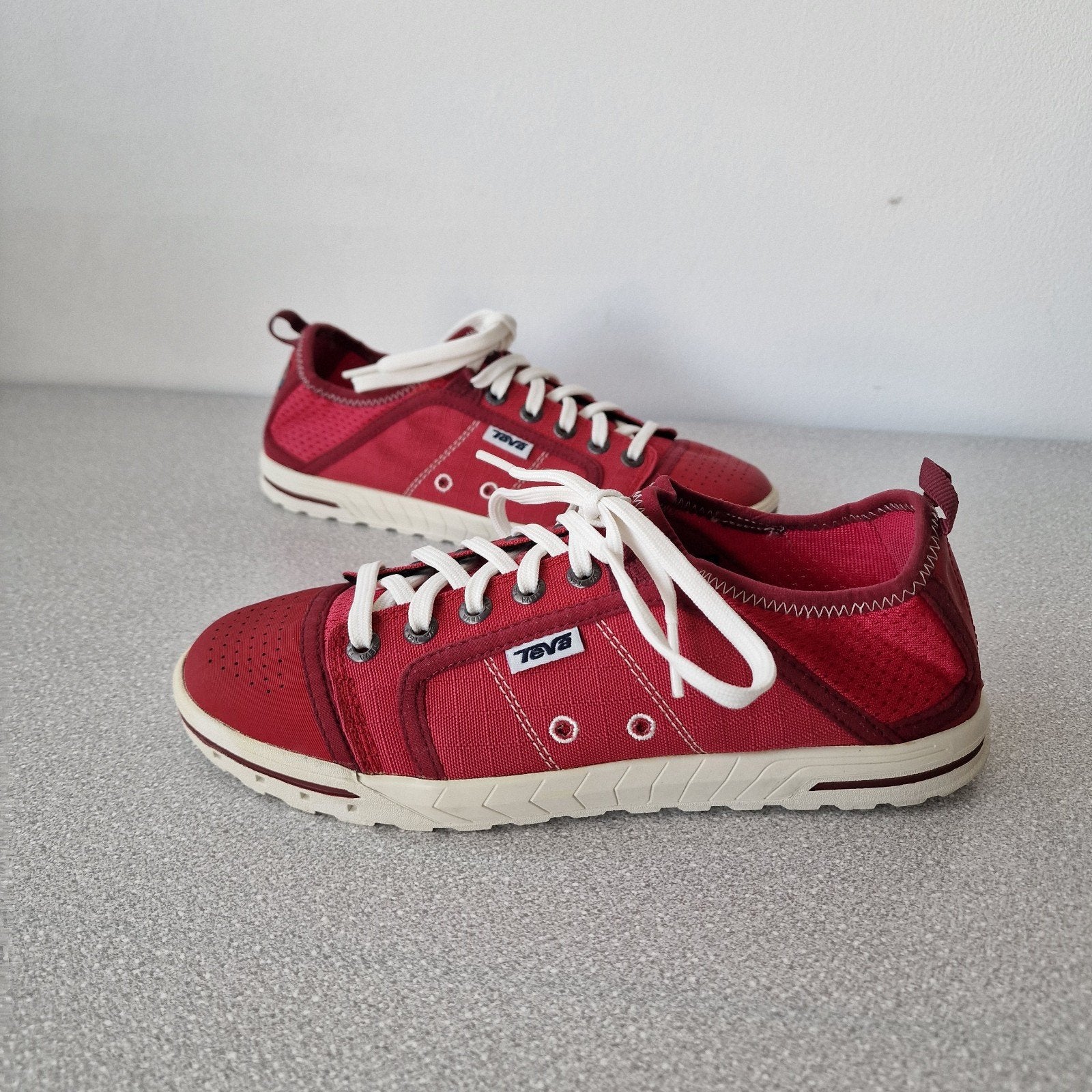 Teva schoenen gympen maat 38. Rood., Verzenden, ., ., Teva