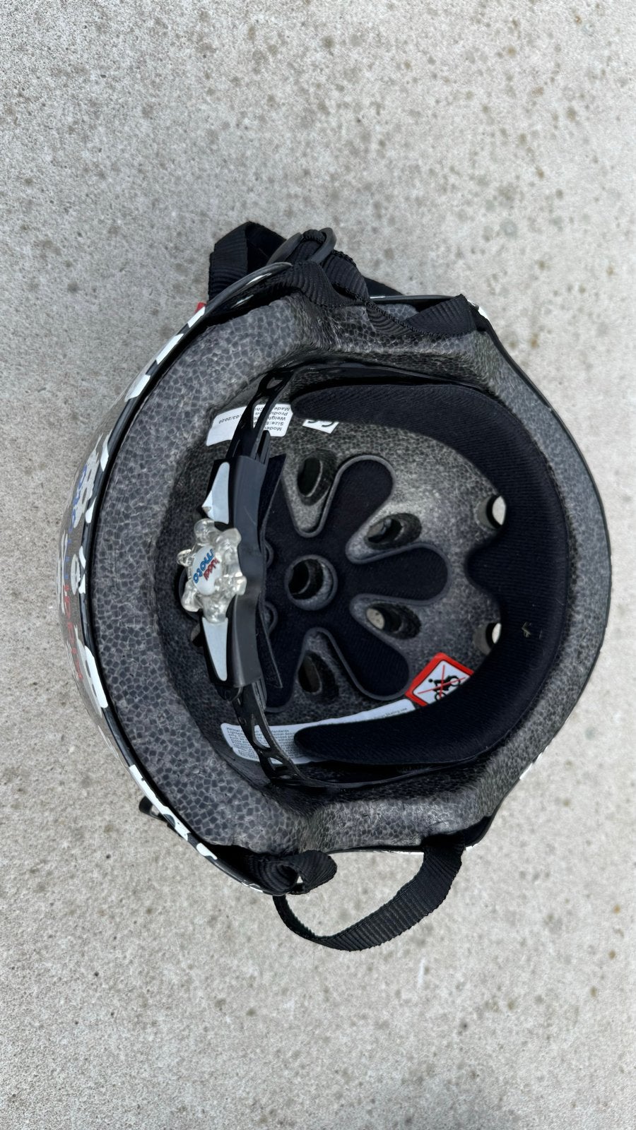 Kiddimoto kinderfietshelm met doodskop print (53-58cm), Ophalen, Gebruikt, Overige maten, Jongen of Meisje