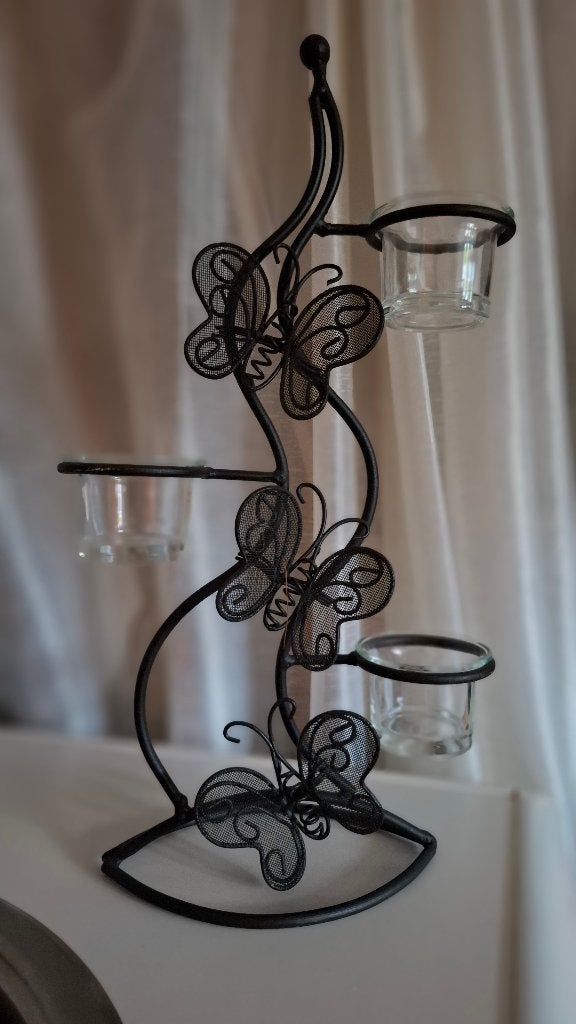 Zwarte metalen kandelaar met vlinders 7,50, 25 tot 50 cm, Zwart, Ophalen of Verzenden, Zo goed als nieuw