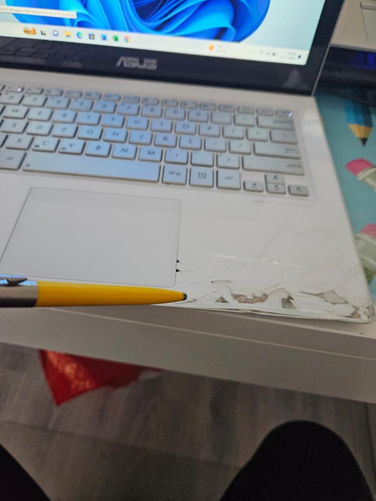 ASUS UX301L NOTEBOOK, Gebruikt, ASUS UX301L NOTEBOOK, Qwerty, 8 GB