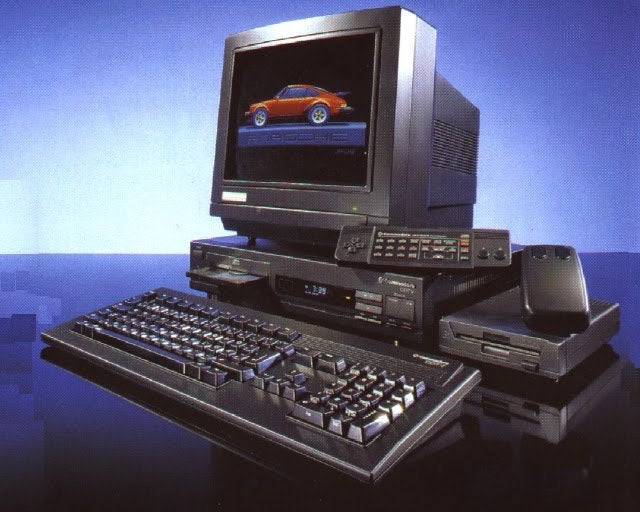 Gezocht Amiga CDTV (compleet), Computers en Software, Ophalen