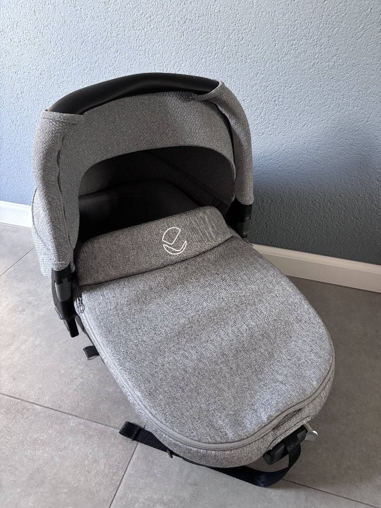 Te huur: Jane Matrix Light 2 Zie omschrijving, Autogordel, Verstelbare rugleuning, Zo goed als nieuw, 0 t/m 13 kg