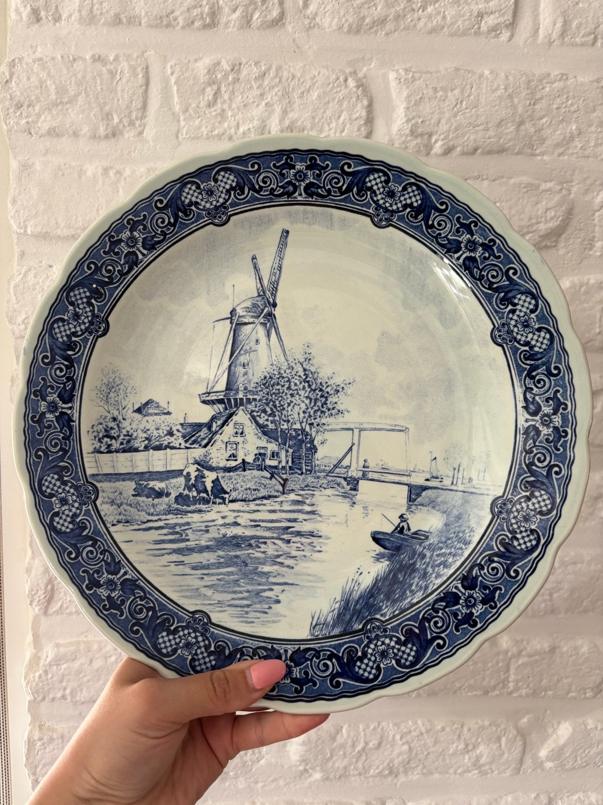 Delfts Blauw wandbord Royal Sphinx Maastricht, 30cm, Antiek en Kunst, Antiek | Wandborden en Tegels, Ophalen of Verzenden
