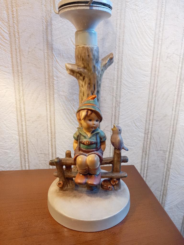 Hummel Tafellamp van Goebel meisje, Ophalen of Verzenden, Zo goed als nieuw, Hummel
